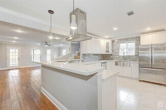 Building Photo - 5611 Nina Lee Ln