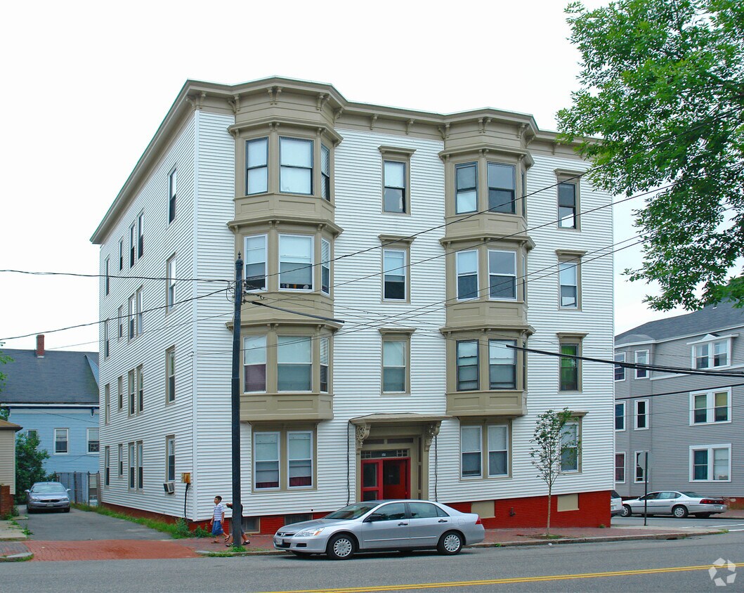 Building Photo - 150 Congress St