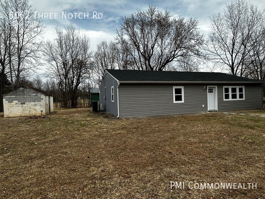 3 Bed / 2 Bath Single Family (Available Now) House Rental in Louisa