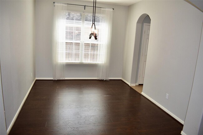 Foto del edificio - 21559 Kings Bend Dr