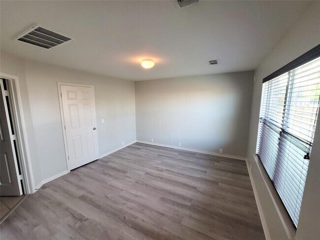 Foto del edificio - 603 Cypresswood Ridge