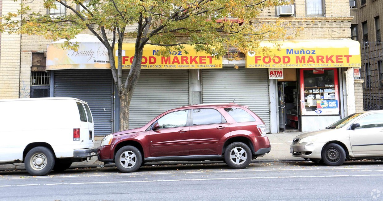 street level retail - 3235 Grand Concourse