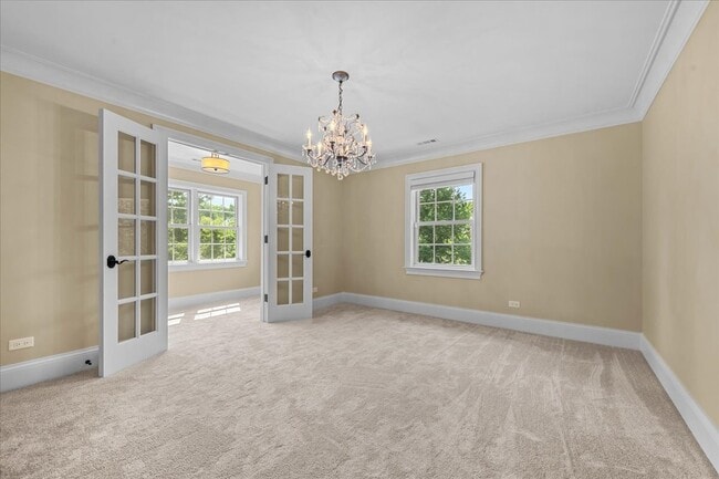 Building Photo - 425 Orchard Ln