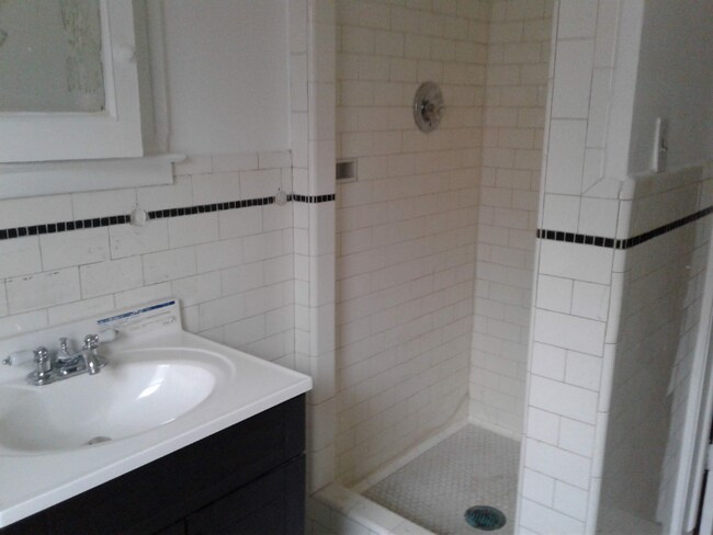 Foto del edificio - 4218 Buena Vista St