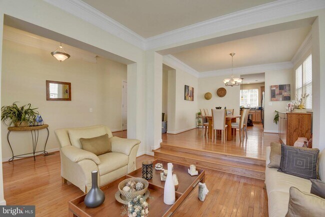 Foto del edificio - 6087 Piney Woods Ct