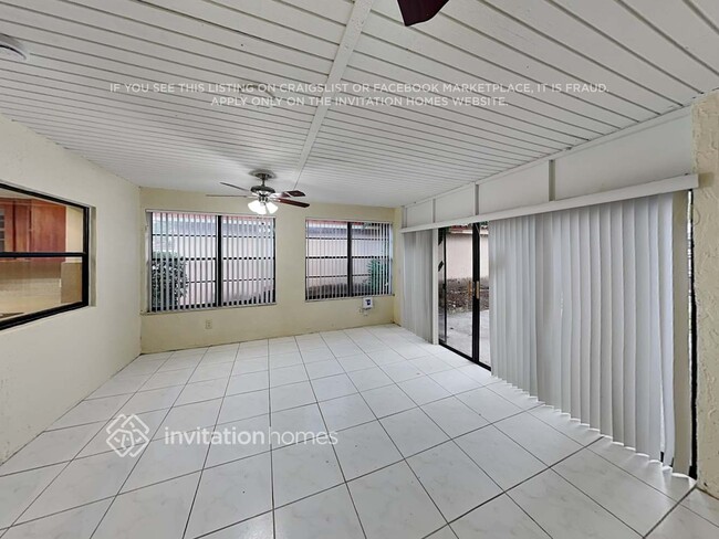 Foto del edificio - 17334 NW 62nd Ct