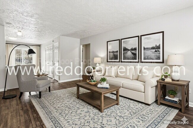 Foto del edificio - 231 Lark Dr