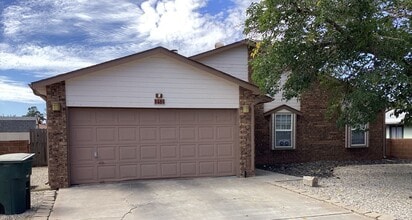 Building Photo - 1469 Challenger Ave