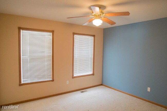 Foto del edificio - 305 E Colorado Ave