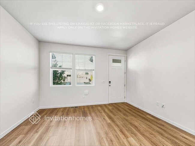 Building Photo - 279 S Uriah St