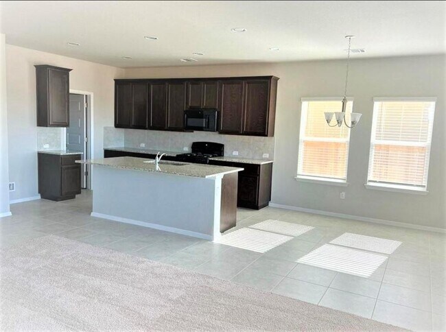 Foto del edificio - 2771 Winding Creek Rd