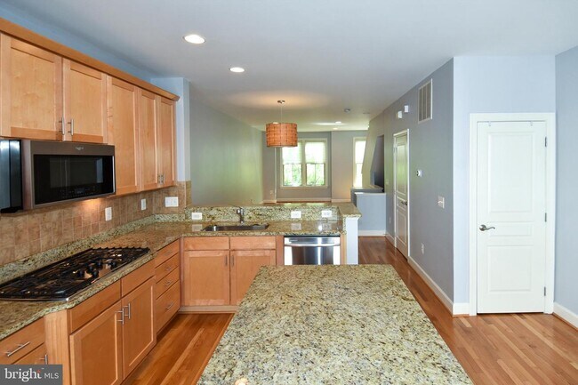 Foto del edificio - 2507 S Kenmore Ct