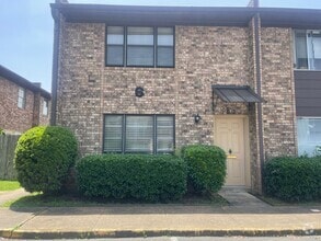 Building Photo - 1820 E Kings Hwy