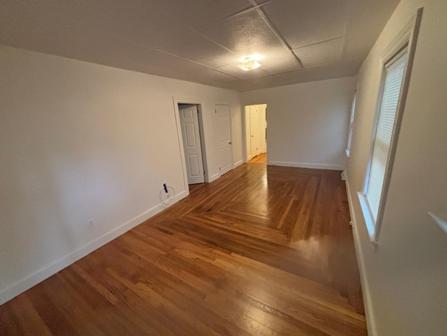 Foto del edificio - 697 Willett Ave