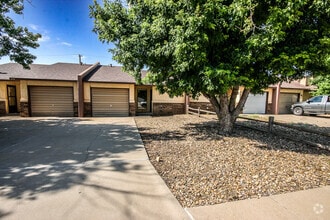 Building Photo - 811 Stanton Pl
