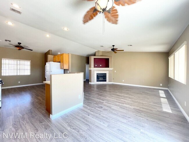 Foto del edificio - 3 br, 2 bath House - 6651 Montezuma Castle Ln
