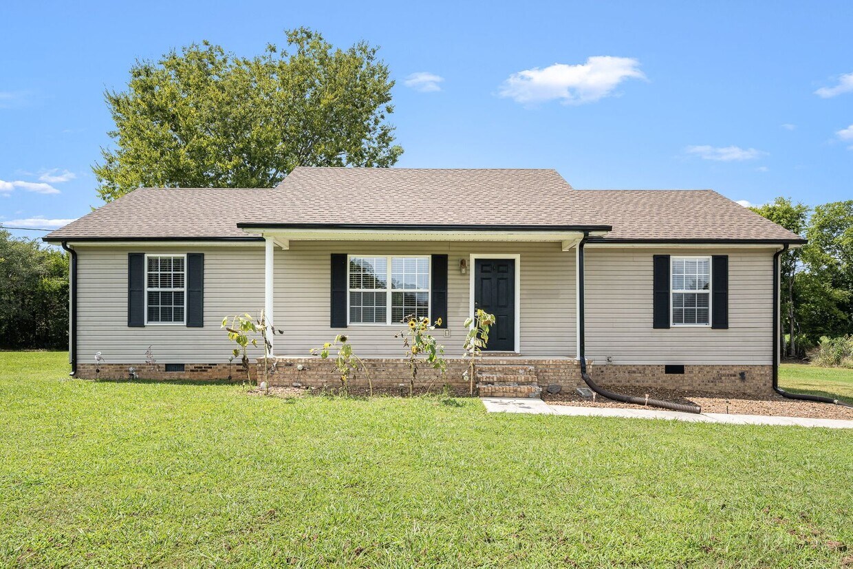 Foto principal - 681 Elbethel Rd