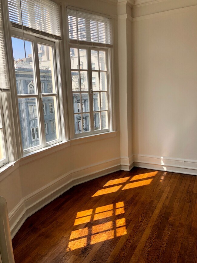 Foto del edificio - 700 Taylor St