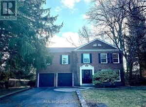 Building Photo - 2524 King Richards Pl