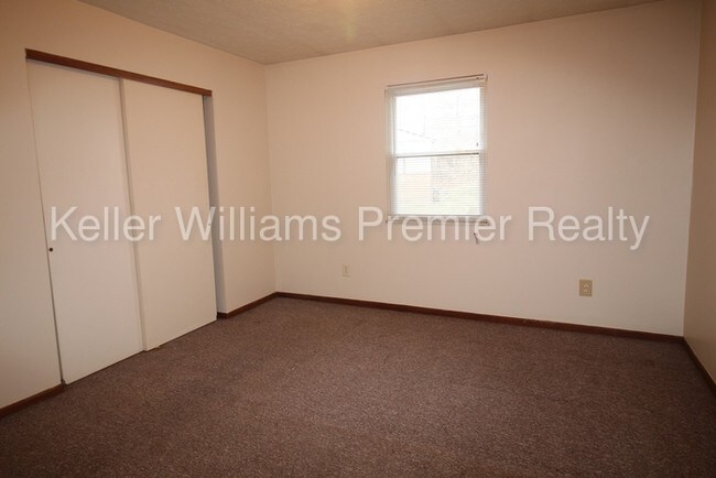 Foto del edificio - 2701 Brianlane Blvd