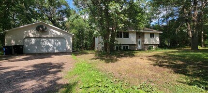 Building Photo - 35505 Wild Mountain Rd