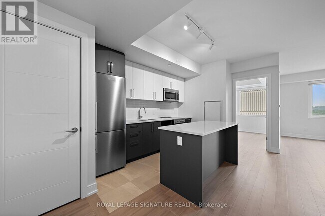 Photo du bâtiment - 664-1664 Spadina Ave.