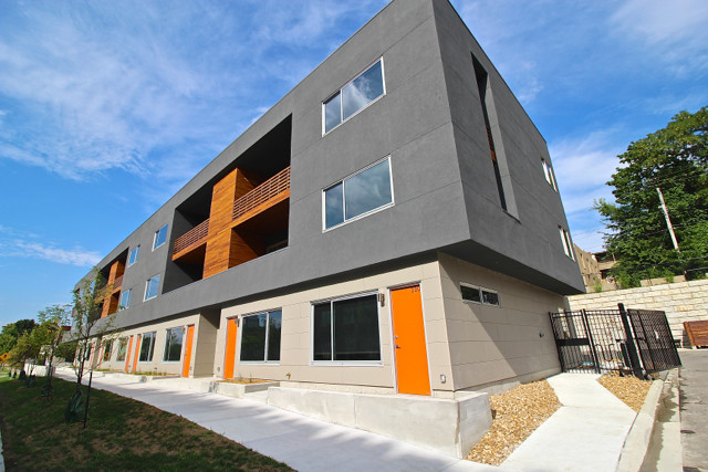 Building Photo - 2903 Gillham Rd