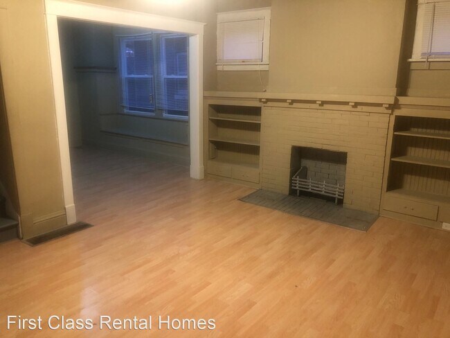 Building Photo - 3 br, 1.5 bath House - 713 Fillmore St