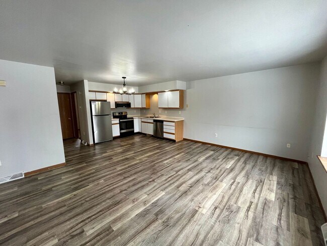 Foto del edificio - 704-706 N 16th Ave