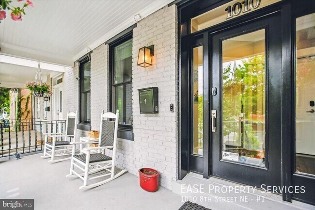 Foto del edificio - 1010 8th St NE