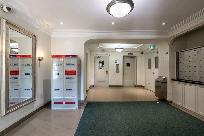 Interior Photo - 110 Wellesley St E  110 Wellesley St E  110 Wellesley St E