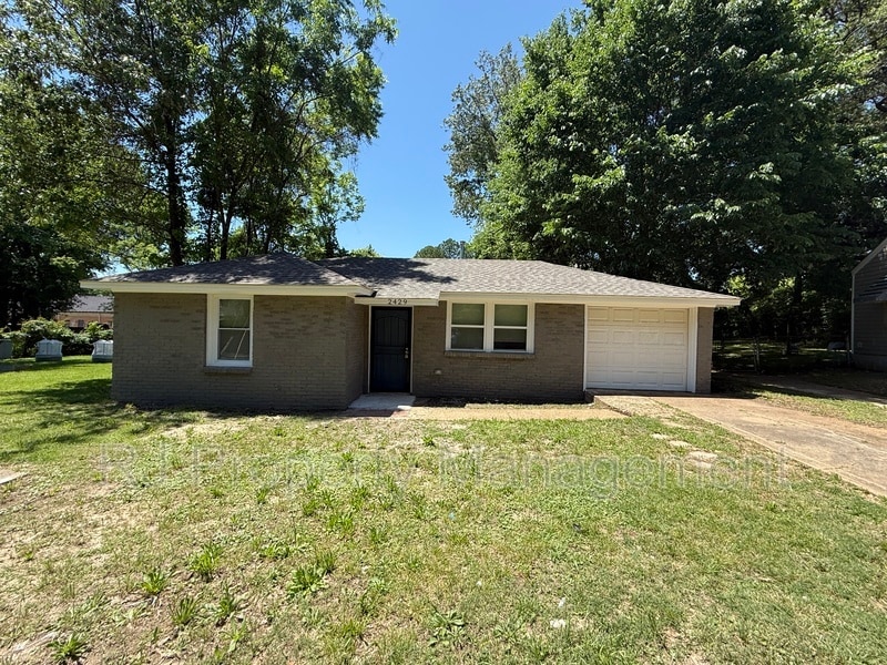Primary Photo - 2429 Corry Rd