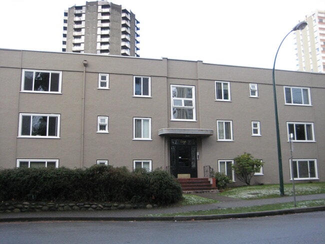 Building Photo - 1245 Bute St