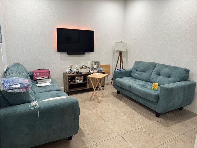 Foto del edificio - 23734 SW 110th Pl