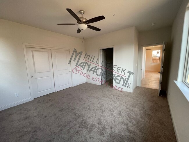 Building Photo - New home in the Beautiful Southern Highlan...