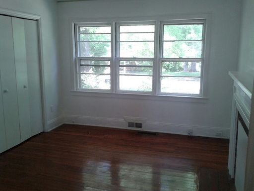 Building Photo - 108 Sunset Dr