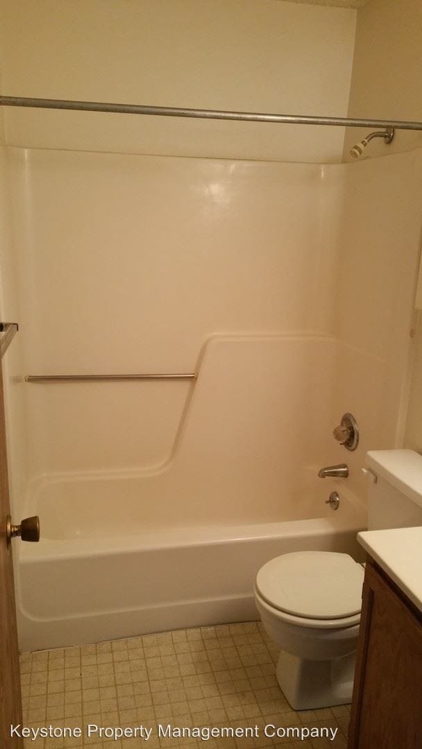 Building Photo - 2635 Westwinds Dr