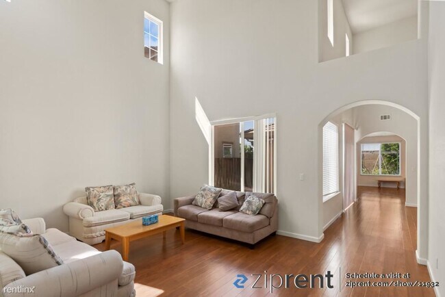 Building Photo - 4 br, 3 bath House - 16625 Upper Pasture C...