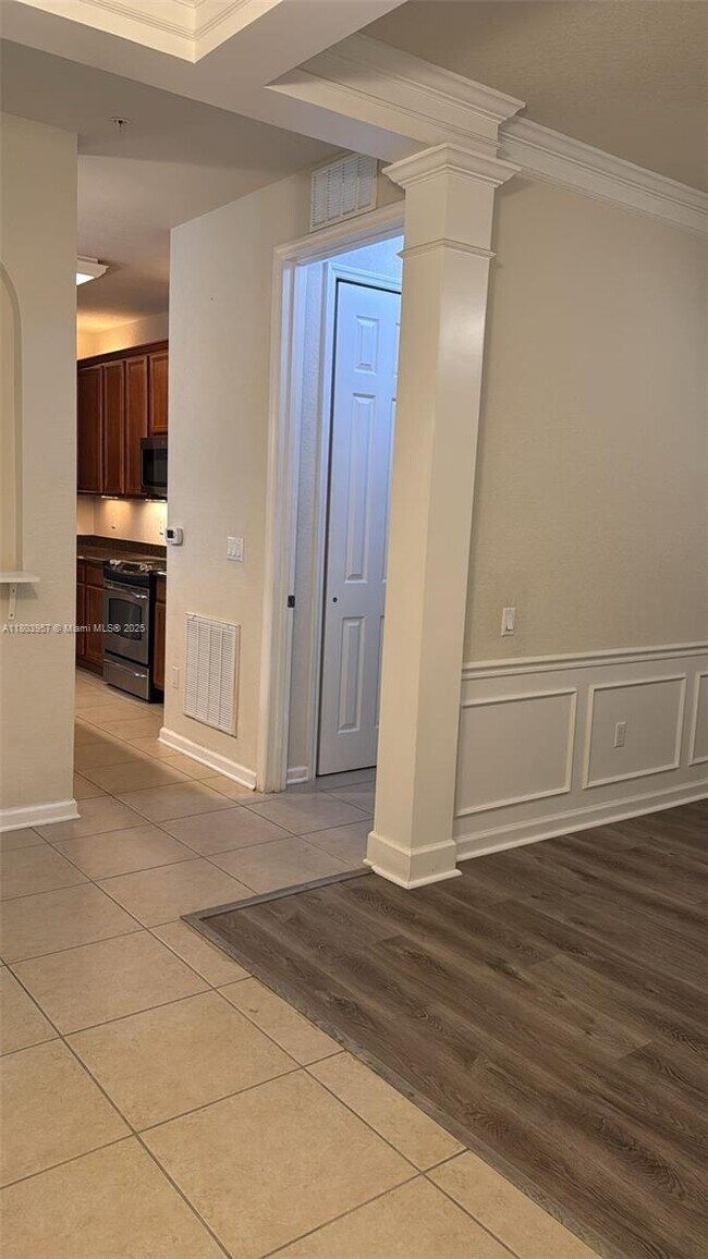 Building Photo - 3356 Robert Trent Jones Dr