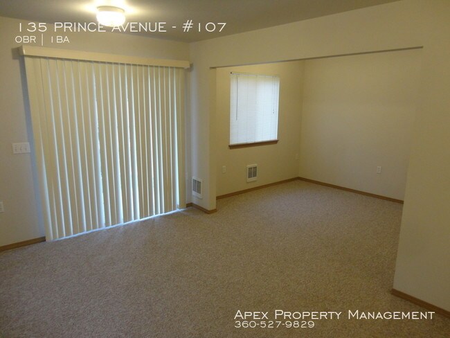 Building Photo - North Bellingham - Benjamin Court Apartments