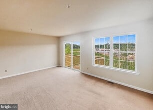 3607 Harbor Rd