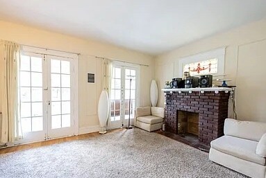 Foto del edificio - 576 Providence St