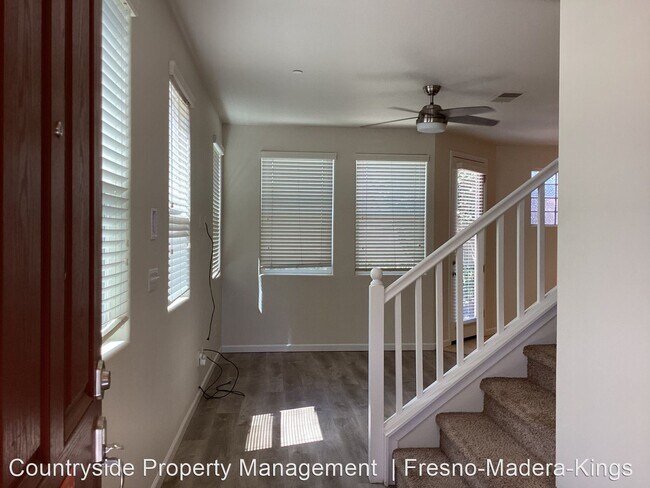 Building Photo - 3 br, 2.5 bath House - 7009 N. Harmony Drive