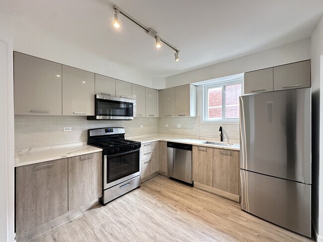 Foto del edificio - 7621 N Sheridan Rd