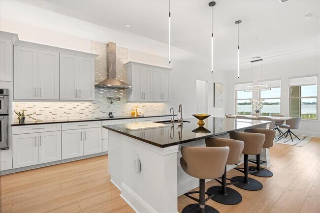 Foto del edificio - 16689 Broadwater Ave