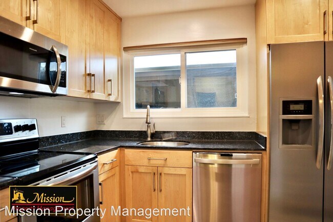 Building Photo - 3 br, 1.5 bath House - 65 Via Malaga