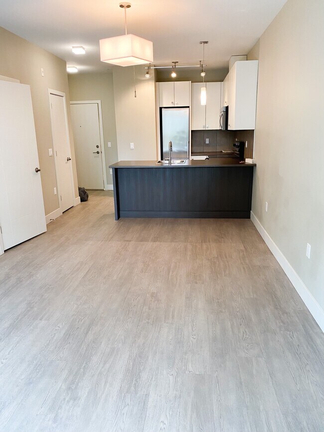 Photo du bâtiment - 44565-44565 Vandell Dr