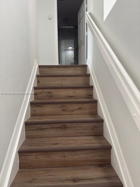 Building Photo - 10820 SW 240 Ln