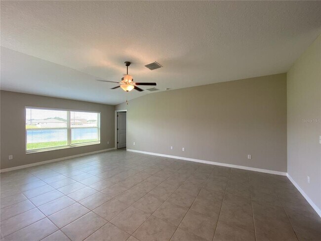 Building Photo - 12908 Wildflower Meadow Dr