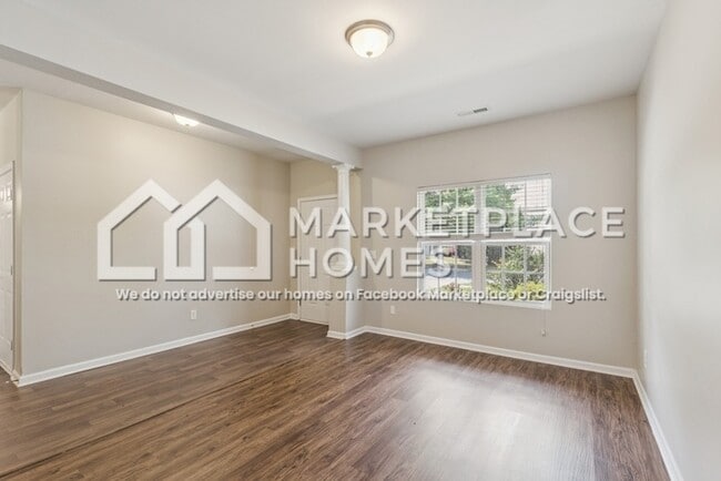 Building Photo - 11320 Joe Morrison Ln